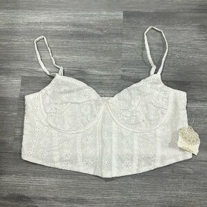 Size medium Altar’d State top